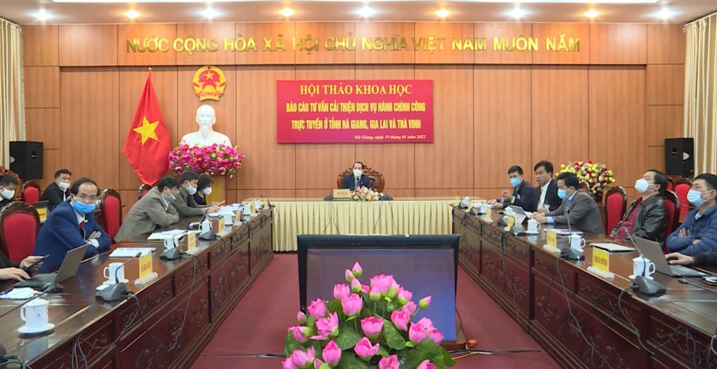 Hội thảo khoa học trực tuyến Báo cáo tư vấn cải thiện dịch vụ hành chính công trực tuyến