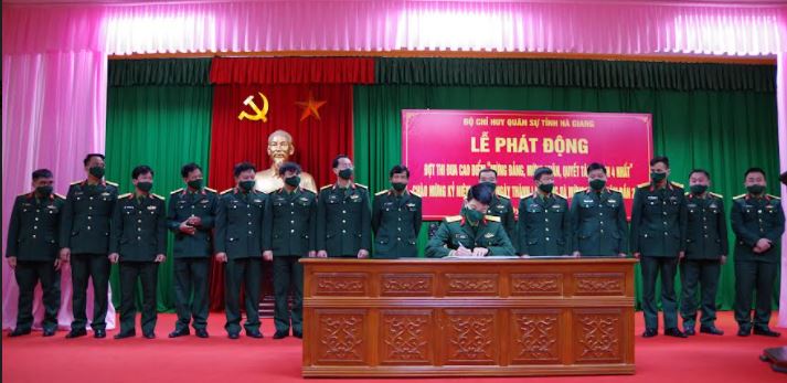 Bộ Chỉ huy Quân sự tỉnh tổ chức Lễ phát động đợt thi đua cao điểm