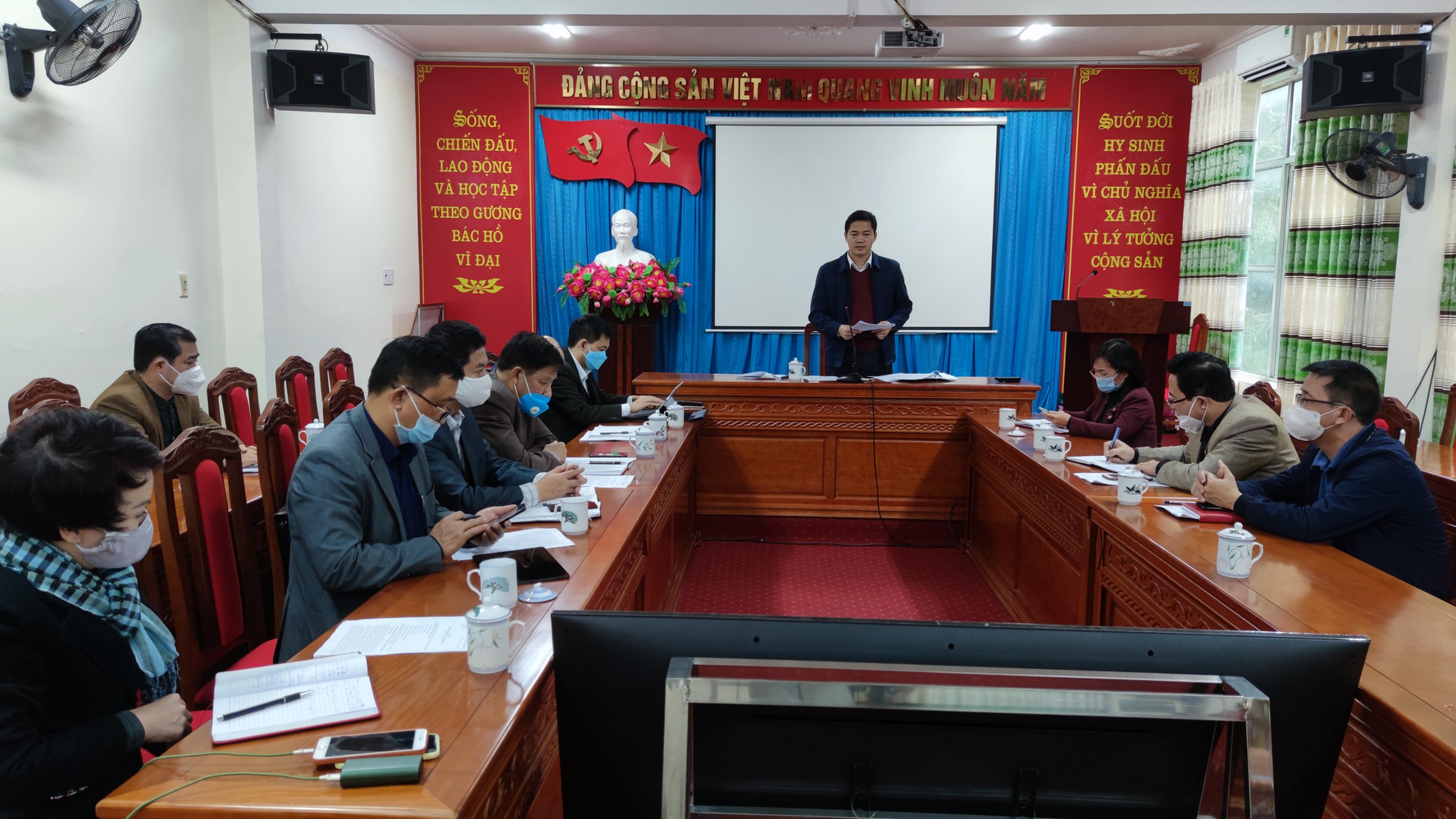 Giao ban công tác báo chí tháng 12/2021