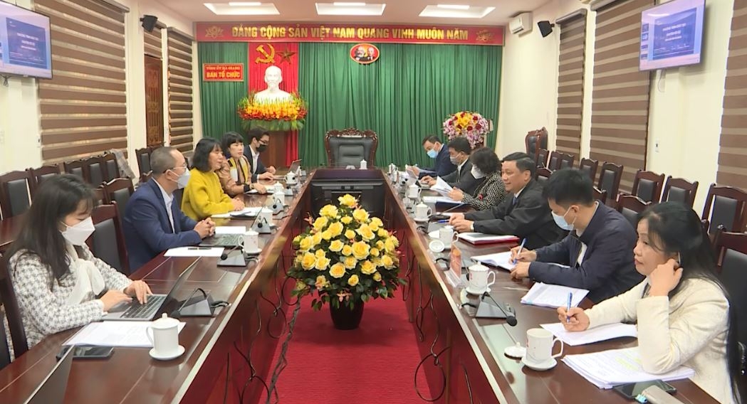 Họp bàn kế hoạch đào tạo, bồi dưỡng kiến thức chuyển đổi số năm 2022