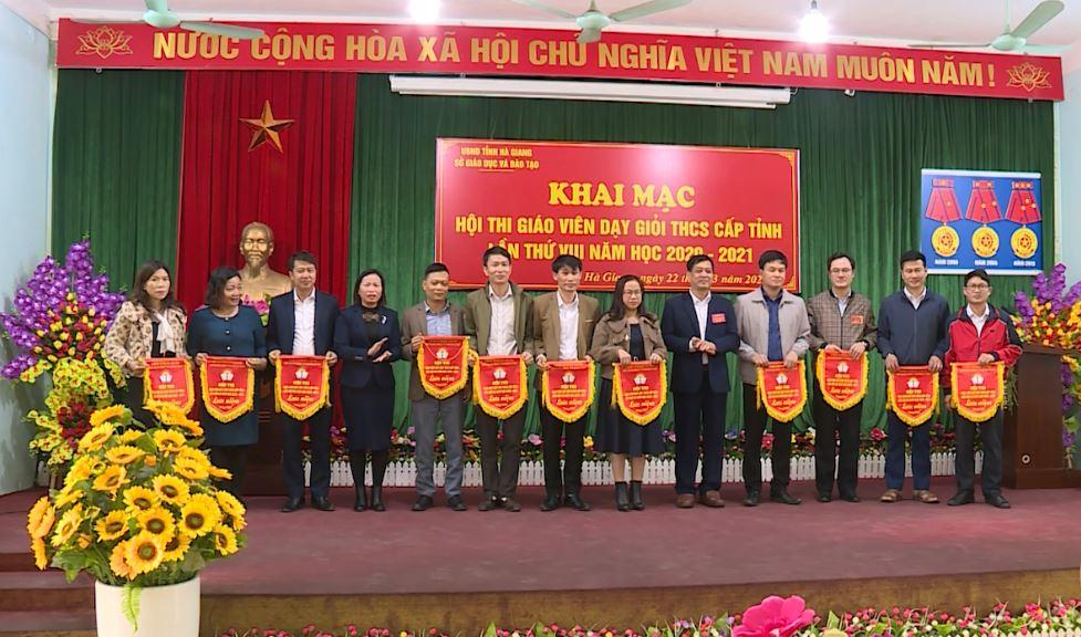 Khai mạc Hội thi giáo viên dạy giỏi THCS cấp tỉnh lần thứ VIII
