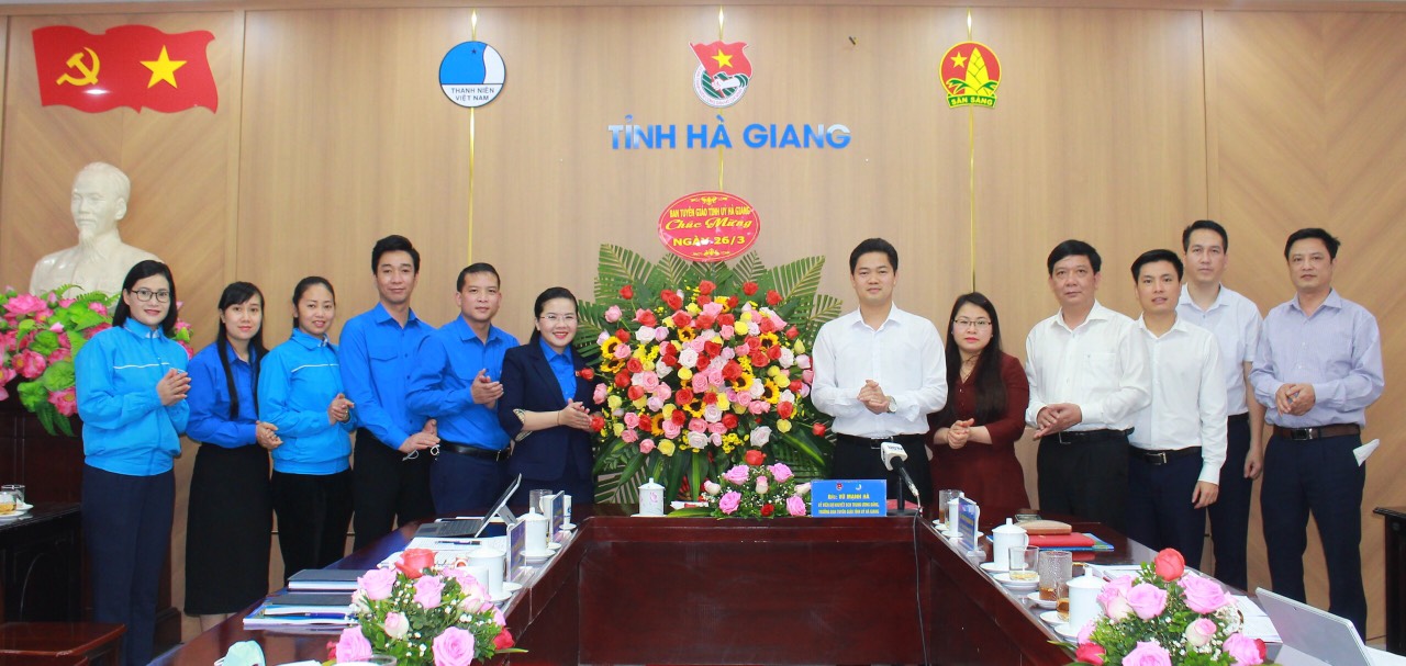 Trưởng ban Tuyên giáo tỉnh ủy Vũ Mạnh Hà làm việc tại Tỉnh đoàn Hà Giang