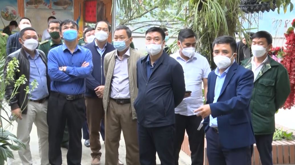 Phó Chủ tịch TT UBND tỉnh Hoàng Gia Long làm việc tại huyện Xín Mần