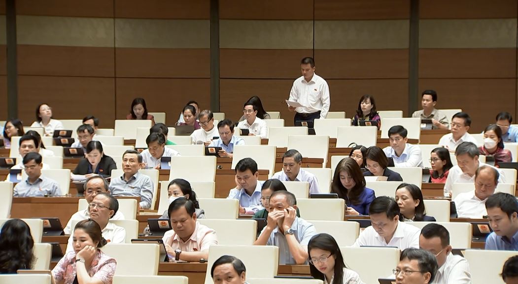 Đoàn Đại biểu Quốc hội tỉnh Hà Giang tham gia thảo luận về dự án Luật thực hiện dân chủ ở cơ sở