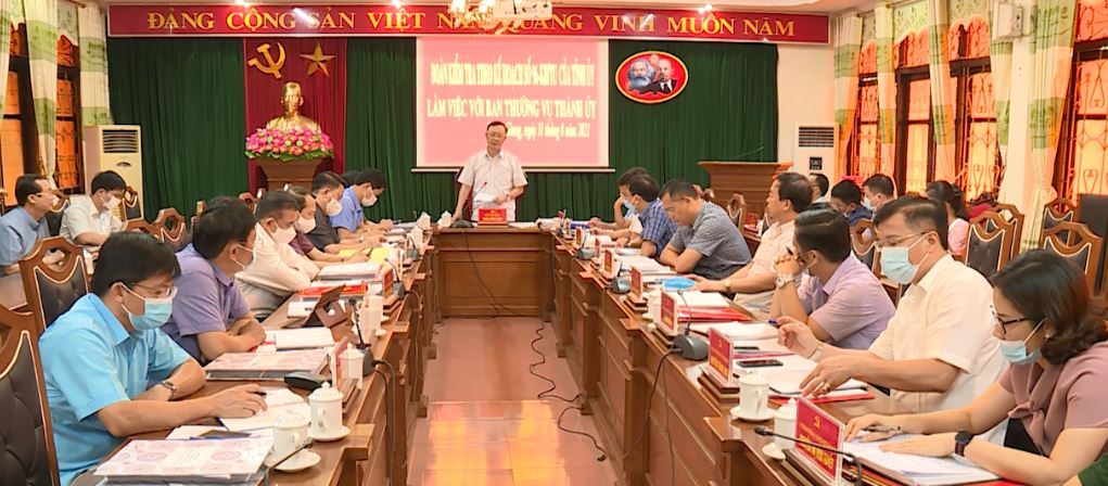 Đoàn công tác số 01 BTV Tỉnh ủy làm việc với BTV Thành ủy Hà Giang