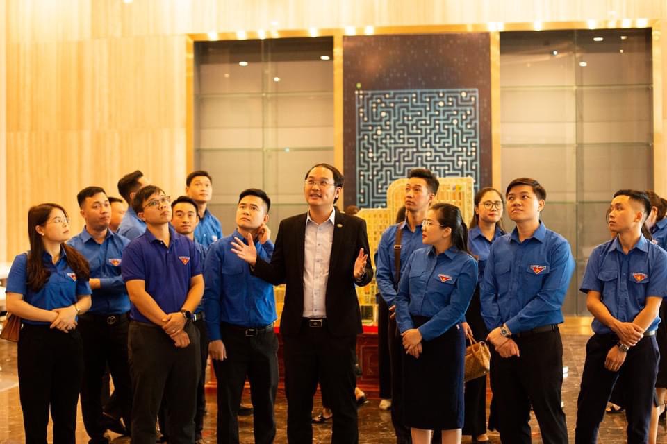 Tỉnh đoàn Hà Giang học tập kinh nghiệm Chuyển đổi số tại Tập đoàn FPT