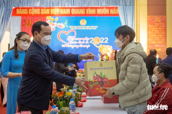 Hỗ trợ 500.000 đồng cho mỗi đoàn viên công đoàn khó khăn dịp Tết Nguyên đán 2023