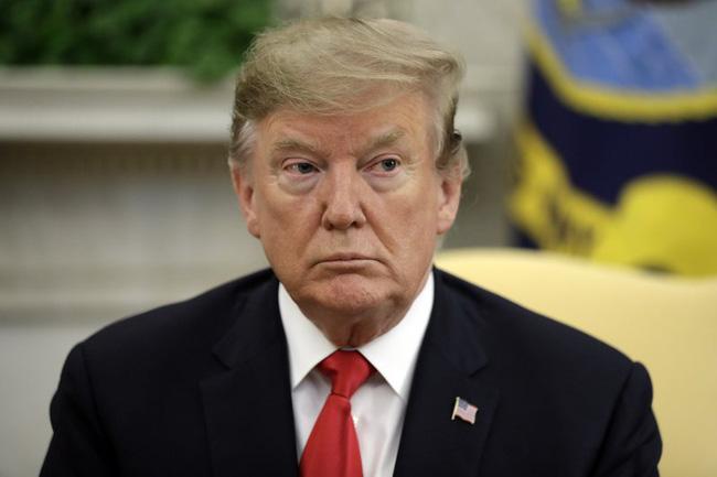 Cựu Tổng thống Donald Trump trắng án trong phiên tòa luận tội
