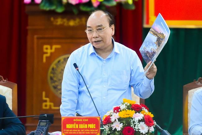 "Không chỉ chú trọng đại bàng mà cần có hình dung rõ ràng về chiếc tổ"