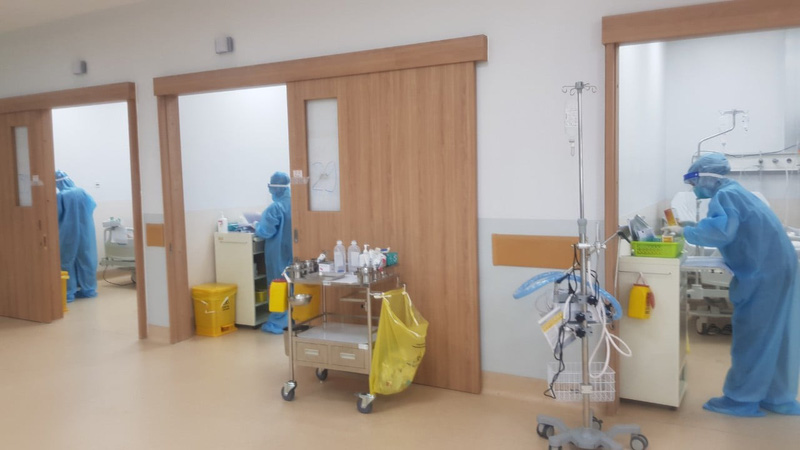 Bộ Y tế yêu cầu làm rõ thông tin về trường hợp giả bác sĩ vào khu điều trị COVID-19