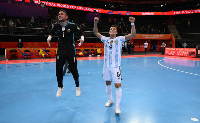 FIFA Futsal World Cup Lithuania 2021™ | Xác định cặp đấu bán kết đầu tiên: ĐT Brazil - ĐT Argentina