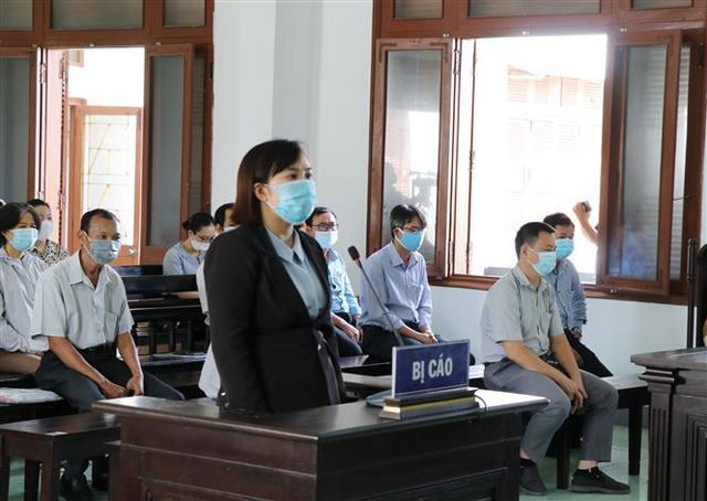 Vụ làm lộ đề thi công chức ở Phú Yên: Xét xử sơ thẩm 18 bị cáo