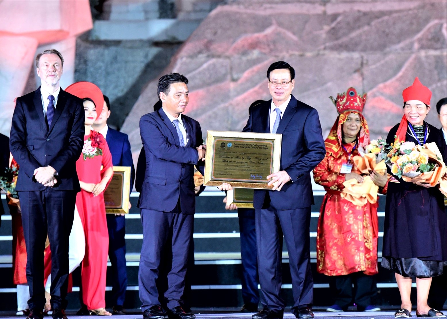 Lễ đón nhận Bằng ghi danh “Thực hành Then của người Tày, Nùng, Thái ở Việt Nam” vào danh sách Di sản văn hóa phi vật thể đại diện của nhân loại