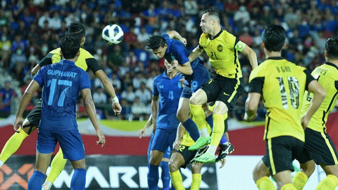 Thái Lan thua Malaysia trong trận bán kết King's Cup 2022