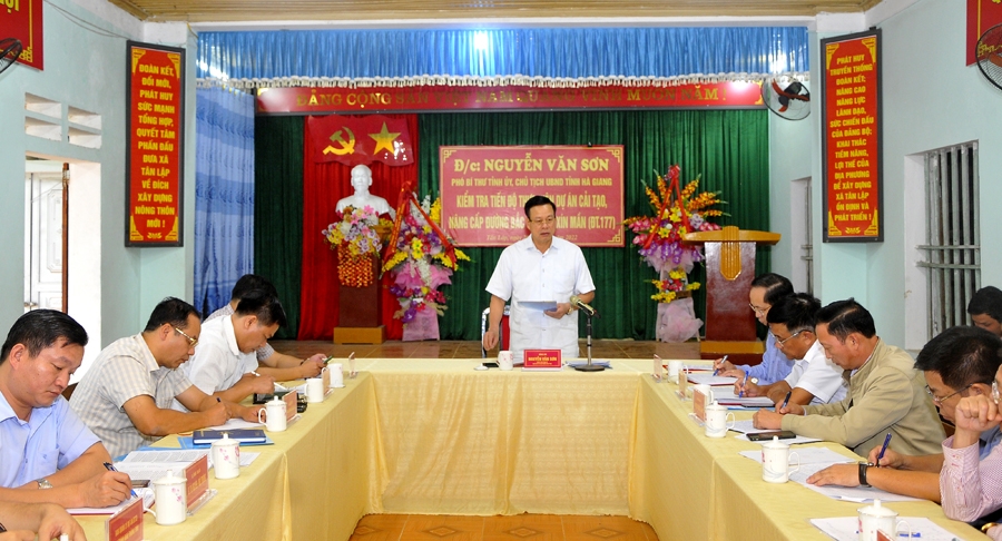 Chủ tịch UBND tỉnh Nguyễn Văn Sơn kiểm tra tiến độ Dự án Cải tạo, nâng cấp đường Bắc Quang – Xín Mần