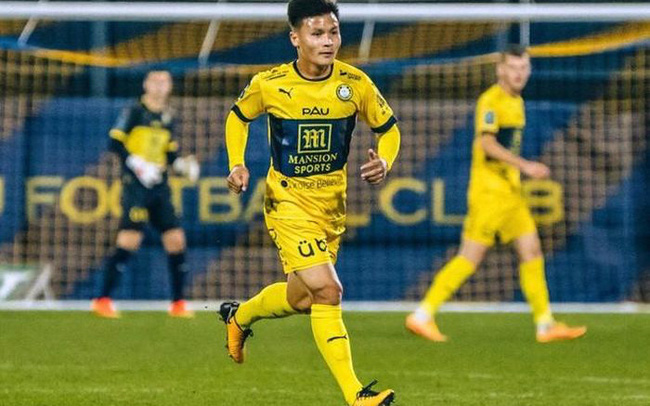 Quang Hải vào sân thi đấu 8 phút, Pau FC thắng lợi 2-0