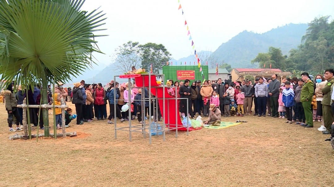 (TTV) Xã Côn Lôn tổ chức Lễ hội Lồng Tông Xuân Quý Mão gắn với Lễ đón nhận Bằng Di tích lịch sử - văn hoá cấp tỉnh