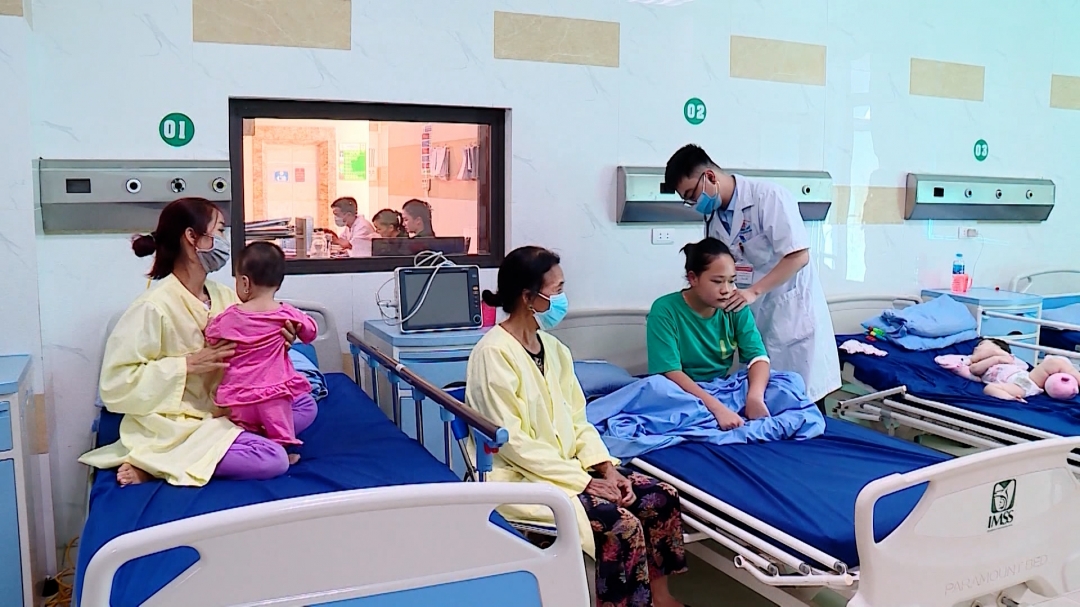 (TTV) Số bệnh nhân nhập viện vì sốt xuất huyết tăng